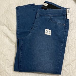 Old Navy Jeggings NWT